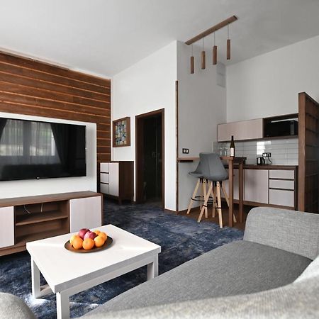 Apartmány Spessart Chomutov Esterno foto