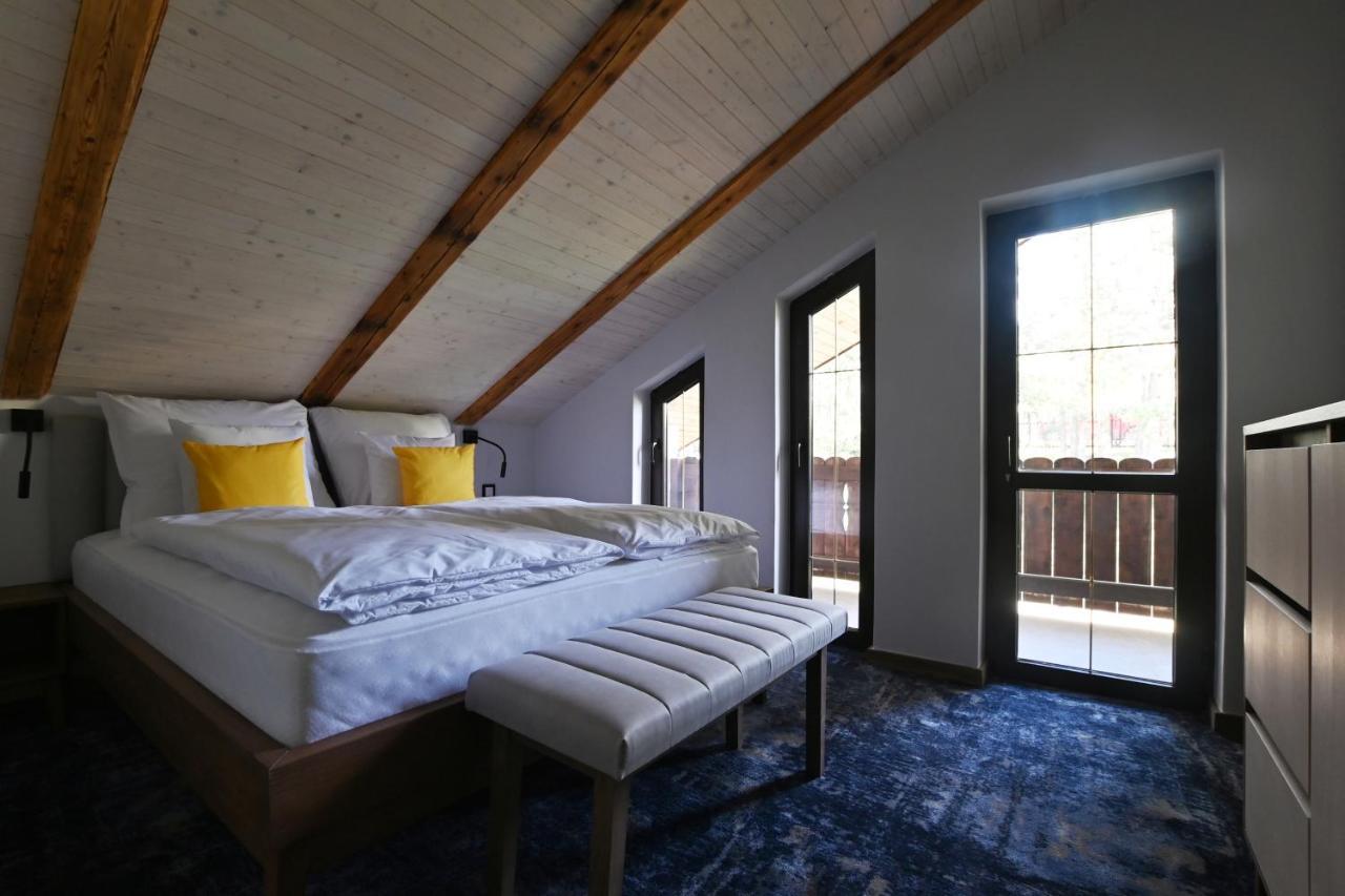 Apartmány Spessart Chomutov Esterno foto