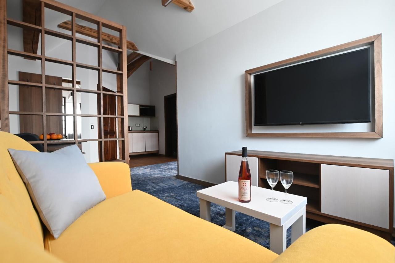Apartmány Spessart Chomutov Esterno foto