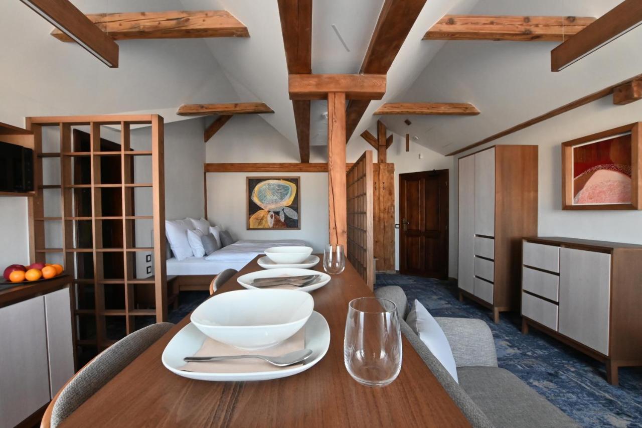 Apartmány Spessart Chomutov Esterno foto