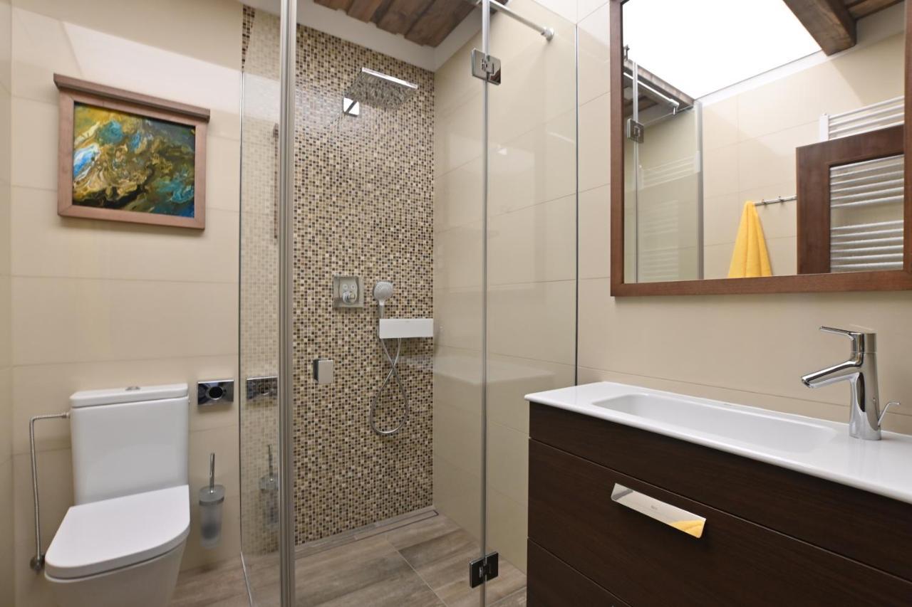 Apartmány Spessart Chomutov Esterno foto