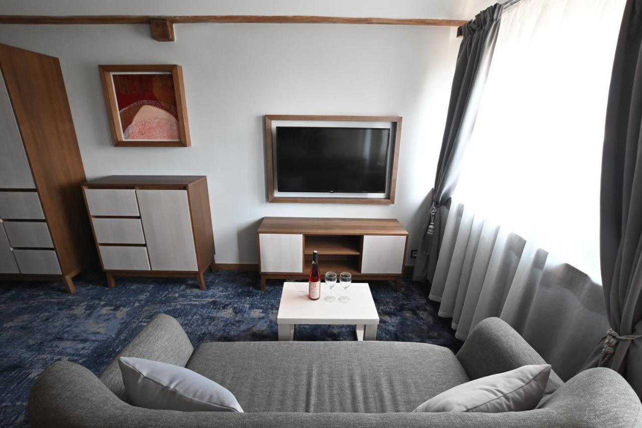 Apartmány Spessart Chomutov Esterno foto